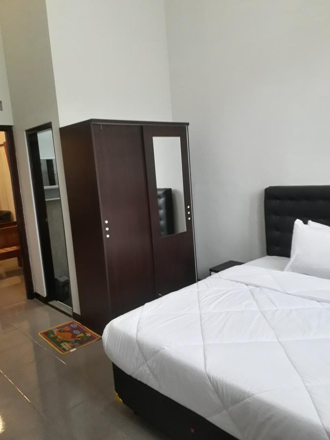 Banyu Homestay Banyuwangi  Luaran gambar