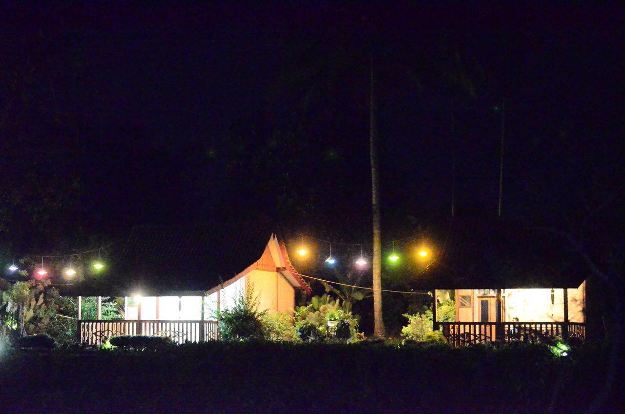 Banyu Homestay Banyuwangi  Luaran gambar